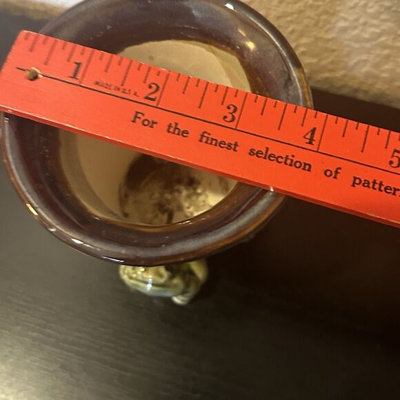 Green Tree Frogs Holding Ceramic Art Pottery Vase / Planter Brown Glaze Vintage - Picture 8 of 8